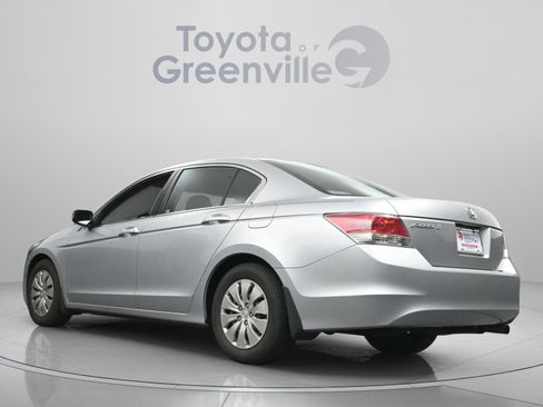 Used 2010 Honda Accord LX image 8