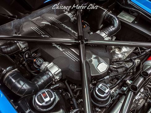 Used 2017 Lamborghini Aventador LP 750-4 Superveloce image 23