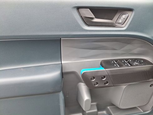 New 2026 Ford Maverick Lobo AWD/4WD image 8