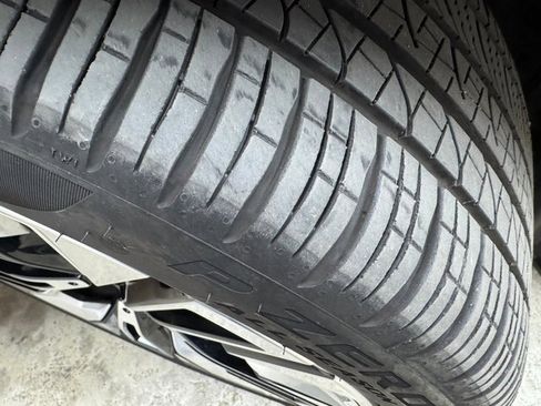 Certified 2026 BMW 530i xDrive w/ Executive Package image 29