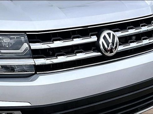 Used 2019 Volkswagen Atlas SEL FWD image 31