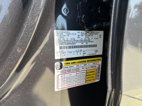 Used 2023 Ford Expedition Limited RWD image 35