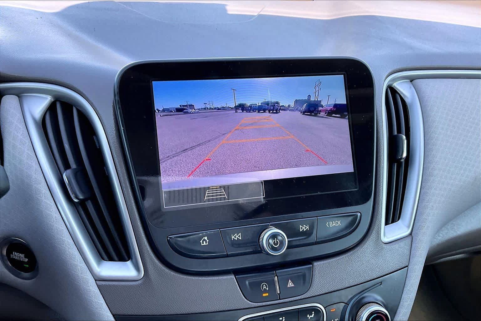 Used 2025 Chevrolet Malibu LT FWD image 26