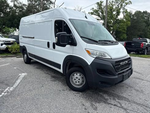 Used 2023 RAM ProMaster 2500 FWD image 6