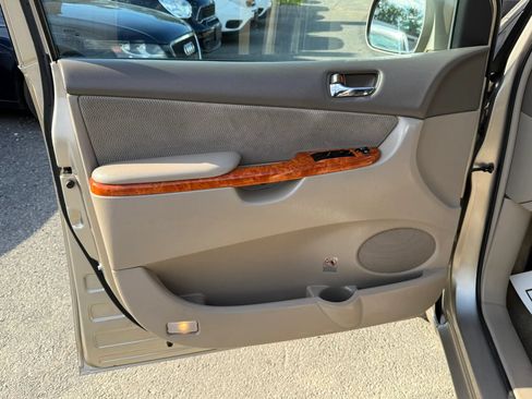 Used 2006 Toyota Sienna FWD image 21