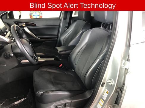 Used 2024 Mitsubishi Eclipse Cross SE AWD/4WD image 10