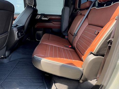 Used 2024 GMC Sierra 2500 Denali Ultimate w/ Max Trailering Package image 29