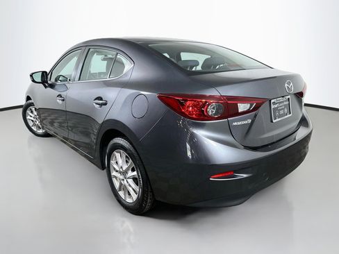 Used 2016 MAZDA MAZDA3 i Sport w/ Preferred Equipment Package FWD image 5
