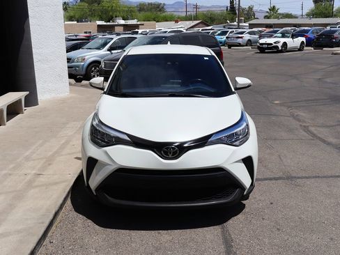 Used 2020 Toyota C-HR XLE FWD image 15