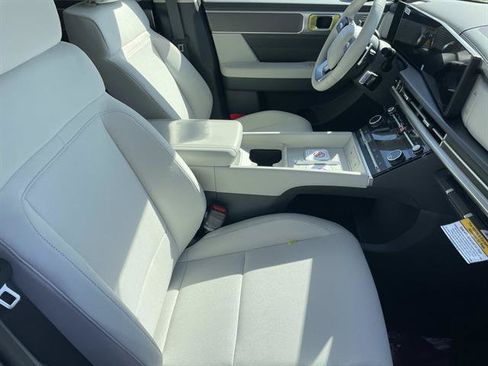 New 2026 Hyundai Santa Fe SE FWD image 23