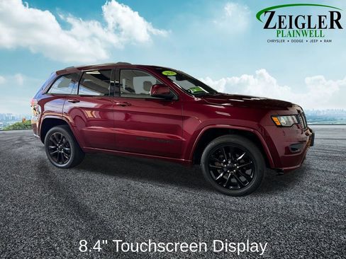 Used 2020 Jeep Grand Cherokee Altitude AWD/4WD image 7