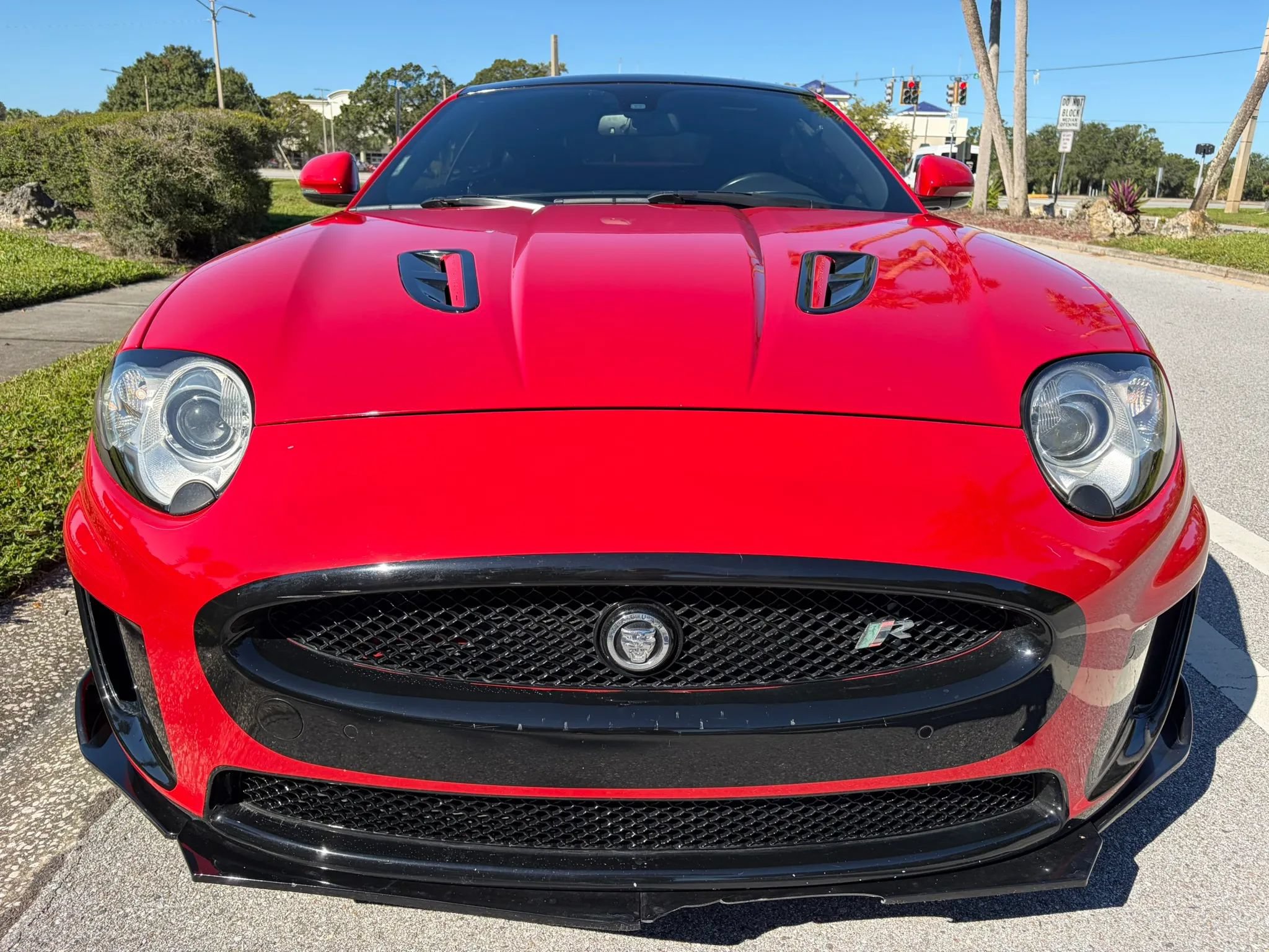 Used 2011 Jaguar XKR R RWD image 3