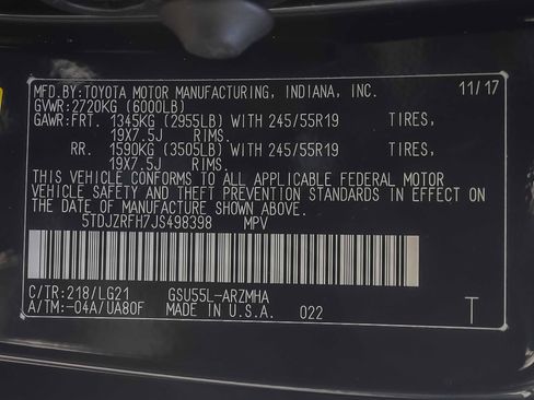 Used 2018 Toyota Highlander SE image 30