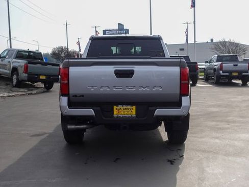 New 2026 Toyota Tacoma TRD Off-Road AWD/4WD image 8