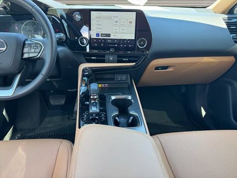 Used 2025 Lexus NX 350 AWD w/ Accessory Package (2T) image 12