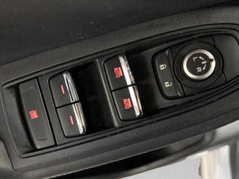 Used 2019 Subaru Forester Touring AWD/4WD image 15