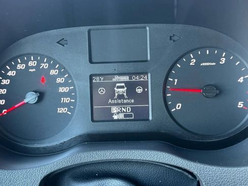 Used 2019 Mercedes-Benz Sprinter 170 image 7