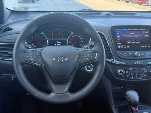 Certified 2024 Chevrolet Equinox RS FWD image 24