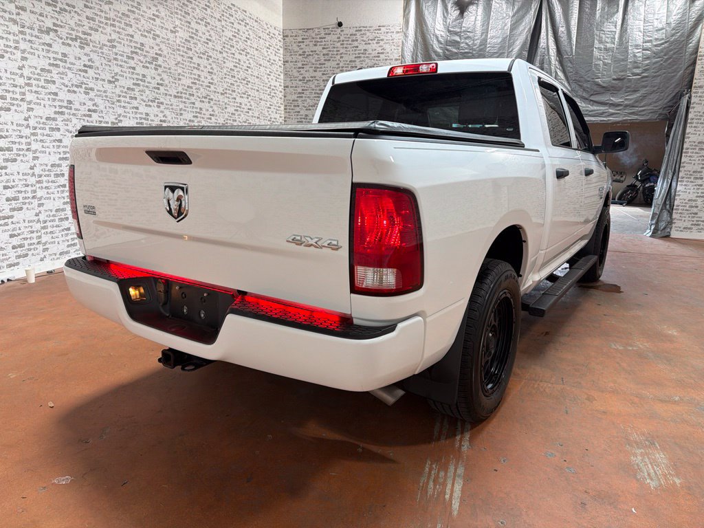 Used 2019 RAM 1500 Express AWD/4WD image 7