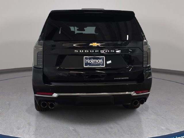 Used 2025 Chevrolet Suburban Premier AWD/4WD image 7