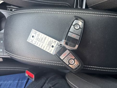 Used 2023 Ford Escape Active image 34
