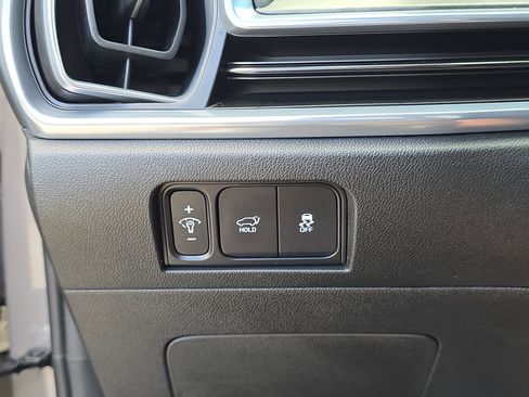 Used 2025 Kia Sorento SX Prestige w/ Olive Brown Leather Package image 31