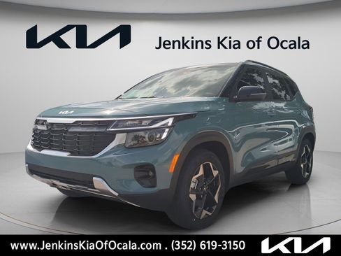 New 2026 Kia Seltos S FWD image 8
