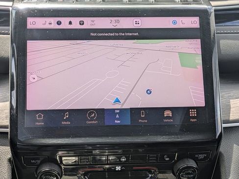 Used 2024 Jeep Grand Cherokee Limited 4xe image 24