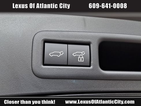 Certified 2025 Lexus UX 300h AWD w/ Accessory Package (Z2) image 30