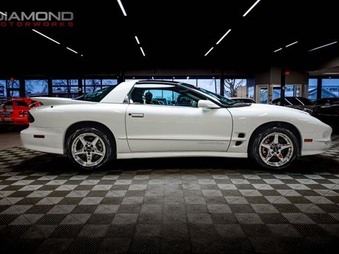 Used 2000 Pontiac Firebird Formula image 25