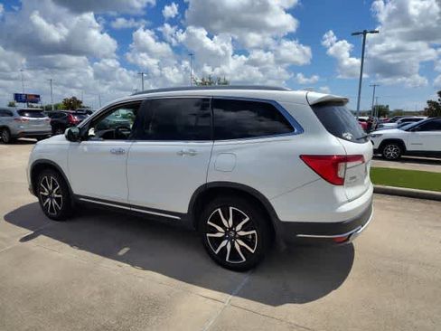 Used 2020 Honda Pilot Elite image 3