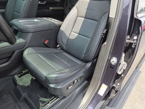 Used 2022 GMC Sierra 1500 Denali w/ Denali Reserve Package AWD/4WD image 27