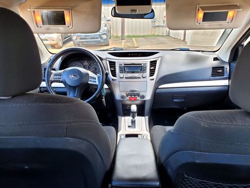 Used 2013 Subaru Legacy 2.5i Premium w/ All-Weather Pkg AWD/4WD image 34
