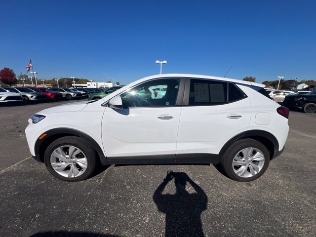 Used 2024 Buick Encore GX Preferred w/ Comfort Package FWD image 8