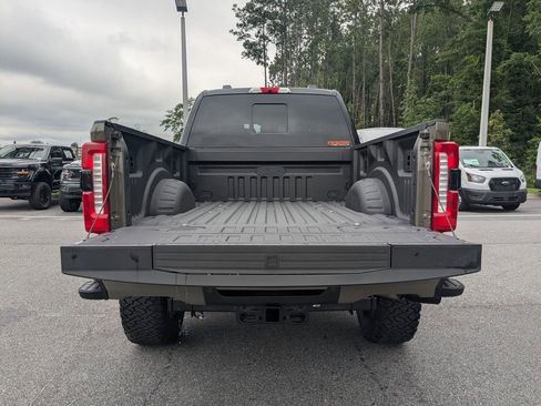 New 2026 Ford F250 Lariat w/ Black Appearance Package AWD/4WD image 13
