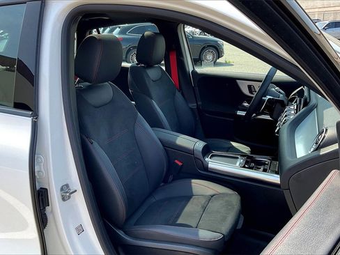 Used 2025 Mercedes-Benz GLA 35 AMG 4MATIC image 7