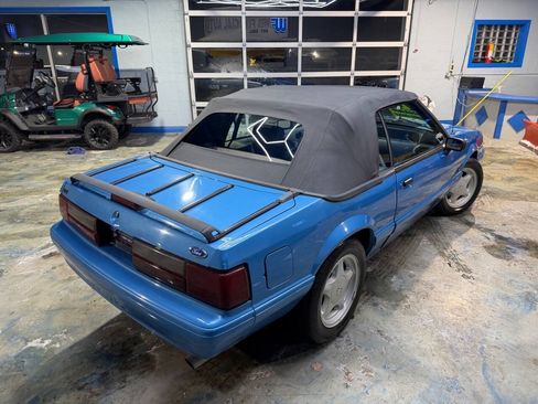 Used 1992 Ford Mustang LX RWD image 4