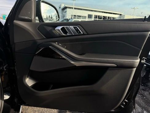 New 2026 BMW X5 xDrive40i image 16