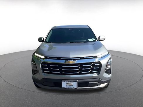 Used 2025 Chevrolet Equinox LT FWD image 4