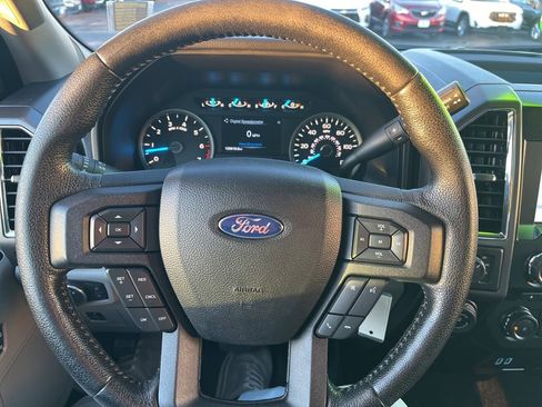 Used 2016 Ford F150 XLT w/ Equipment Group 302A Luxury image 12