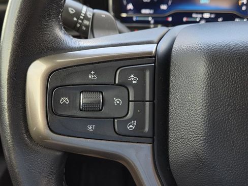 Used 2023 Chevrolet Silverado 1500 High Country w/ High Country Premium Package AWD/4WD image 18