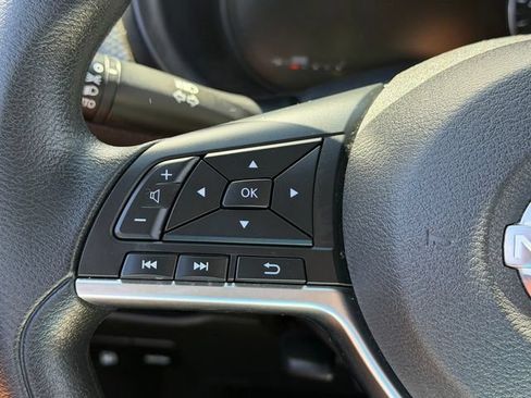 Certified 2023 Nissan Kicks SV FWD image 12