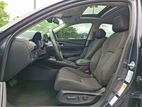 Used 2024 Honda Accord EX image 14