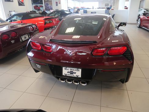 Used 2019 Chevrolet Corvette Stingray Coupe w/ 2LT Preferred Equipment Group image 5