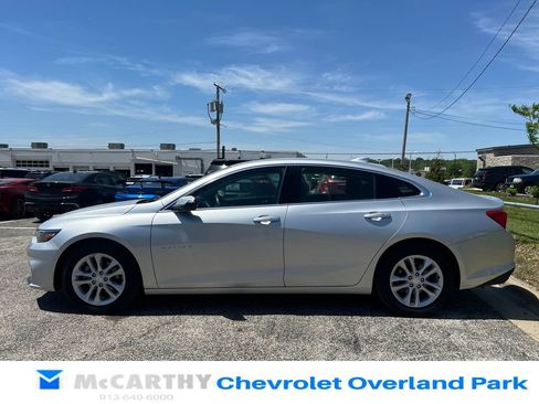 Used 2018 Chevrolet Malibu LT FWD image 6
