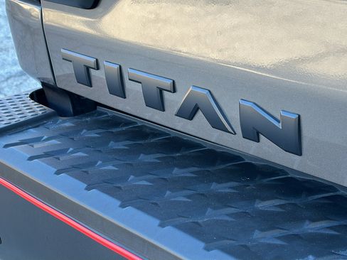 Certified 2024 Nissan Titan PRO-4X w/ Pro-4x Convenience Package image 10