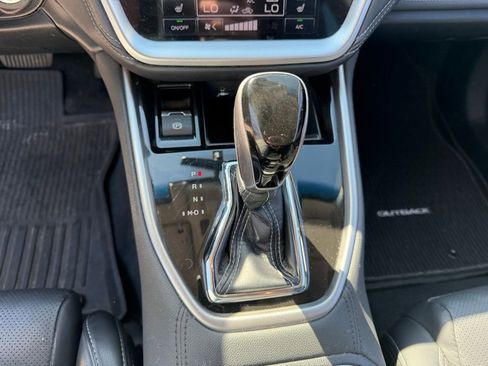 Used 2022 Subaru Outback Limited XT w/ Popular Package #2 image 29