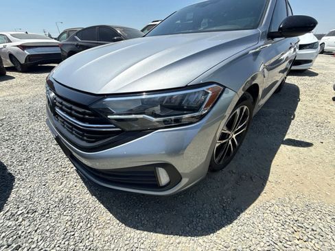 Used 2024 Volkswagen Jetta Sport FWD image 5