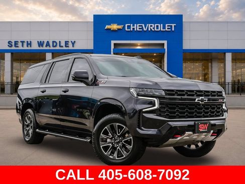 Used 2023 Chevrolet Suburban Z71 w/ Off-Road Capability Package AWD/4WD image 1