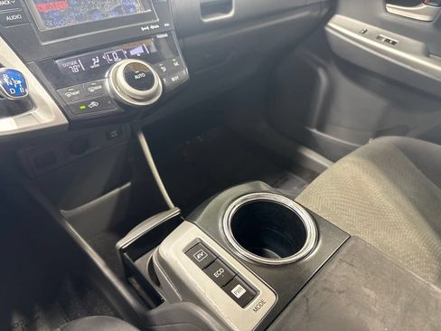 Used 2014 Toyota Prius V Three FWD image 16
